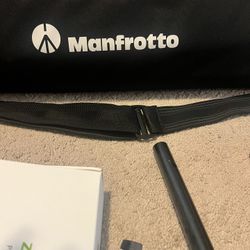 Tripod Manfrotto MVT502AM