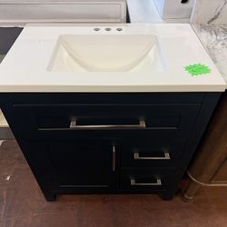 Clady 31 in. Single Sink Matte Black Bath Vanity with White Cultured Marble Top