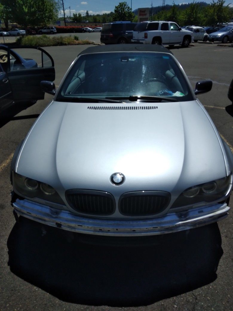 2004 BMW 325Ci