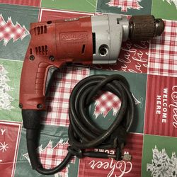 Milwaukee Magnum Drill