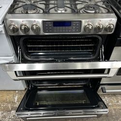 GE Gas Stove Double Oven