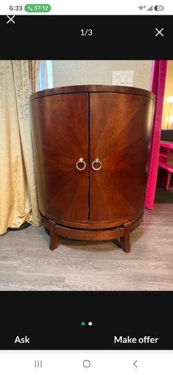 Chest/Credenza/Console