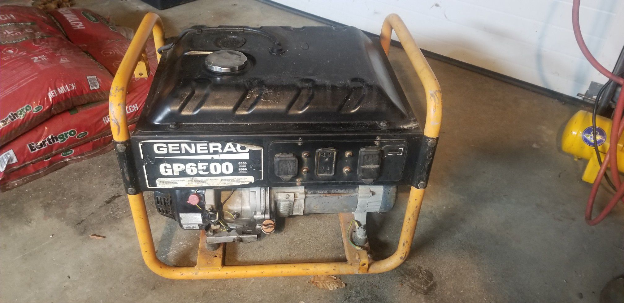GENERAC 8000 and 6500 continuous Watt Generator