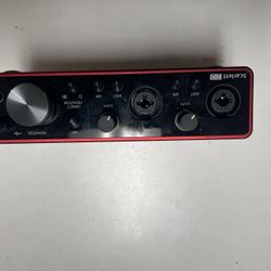 Focusrite Scarlett 2i2