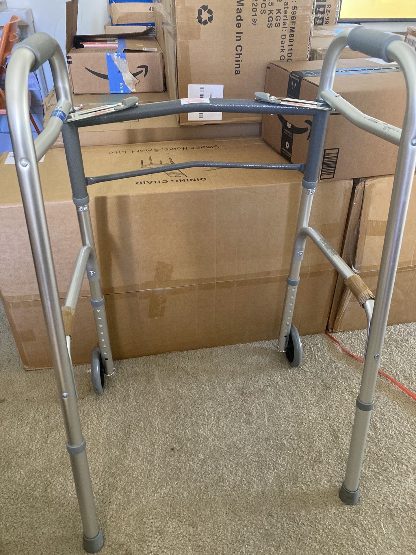 Foldable walker
