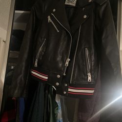 Levi’s Faux Leather Women’s Jacket