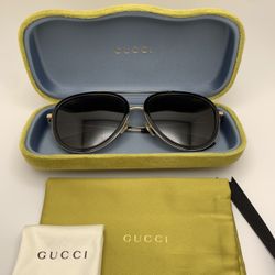 Gucci Aviator Sunglasses Polarized Unisex Authentic Like New