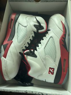 Jordan 5 black tounge size 12