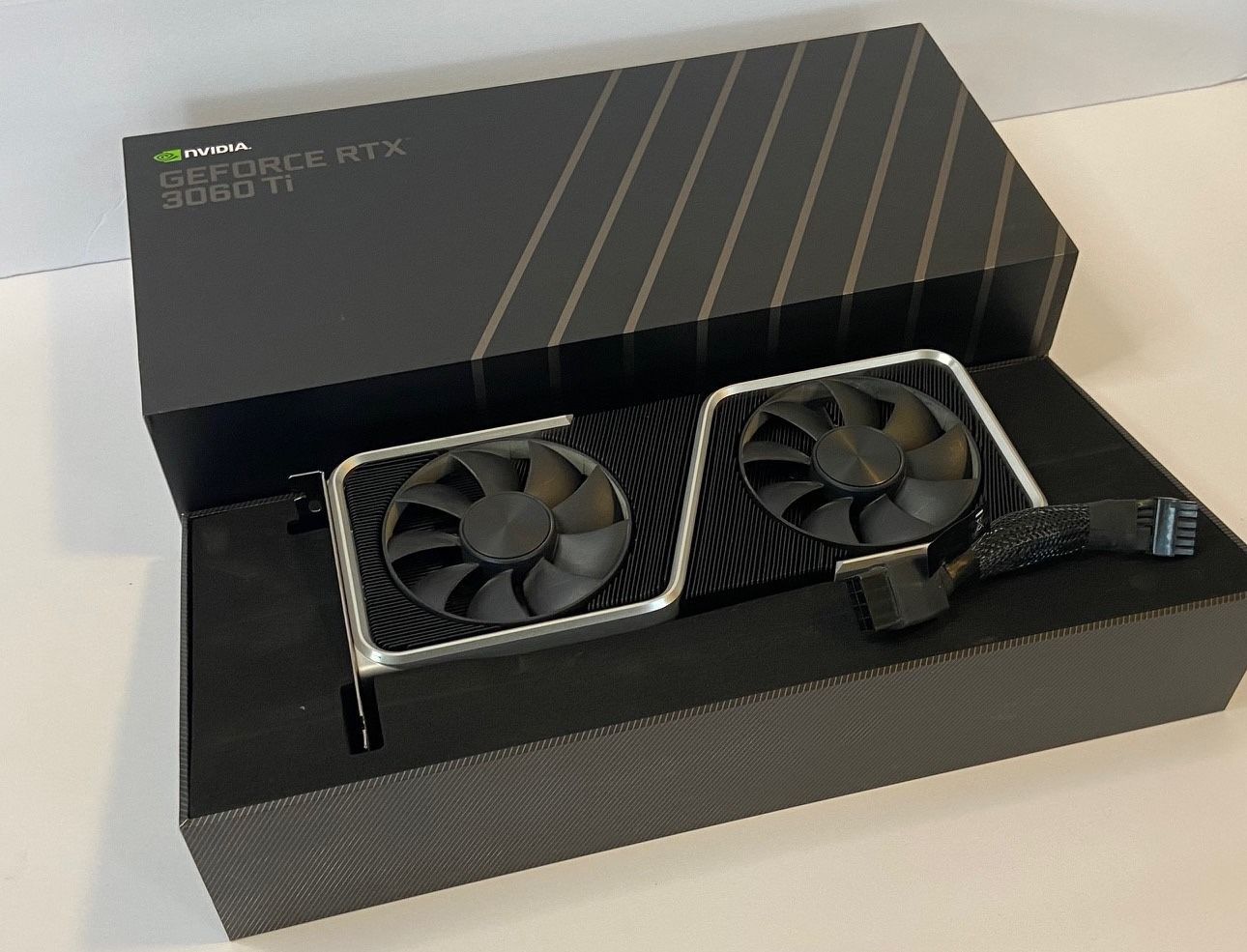 Nvidia RTX 3060 Ti FE w/  box