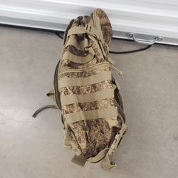 PU 16st And Broadway LIKE NEW SOG Opord Tactical Camo Day Pack 39.1 Liter Storage Canyon Sand SOG Tactical Backpack for Sale in Phoenix AZ OfferUp