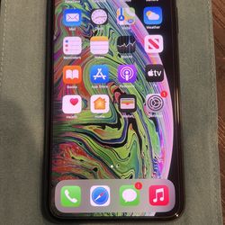 iPhone Xs Max 64 GB -(T-Mobile or Metro-PCS)
