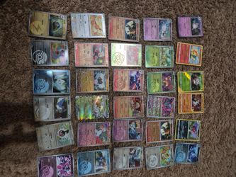 30 holo and reverse holo pokemon cards