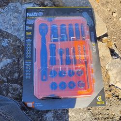 Klein Tools Impact Deep Well Heavy Duty Flip Socket And Low Profile Pass Through Socket Set