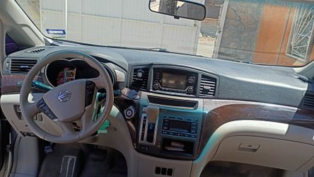 2016 Nissan Quest