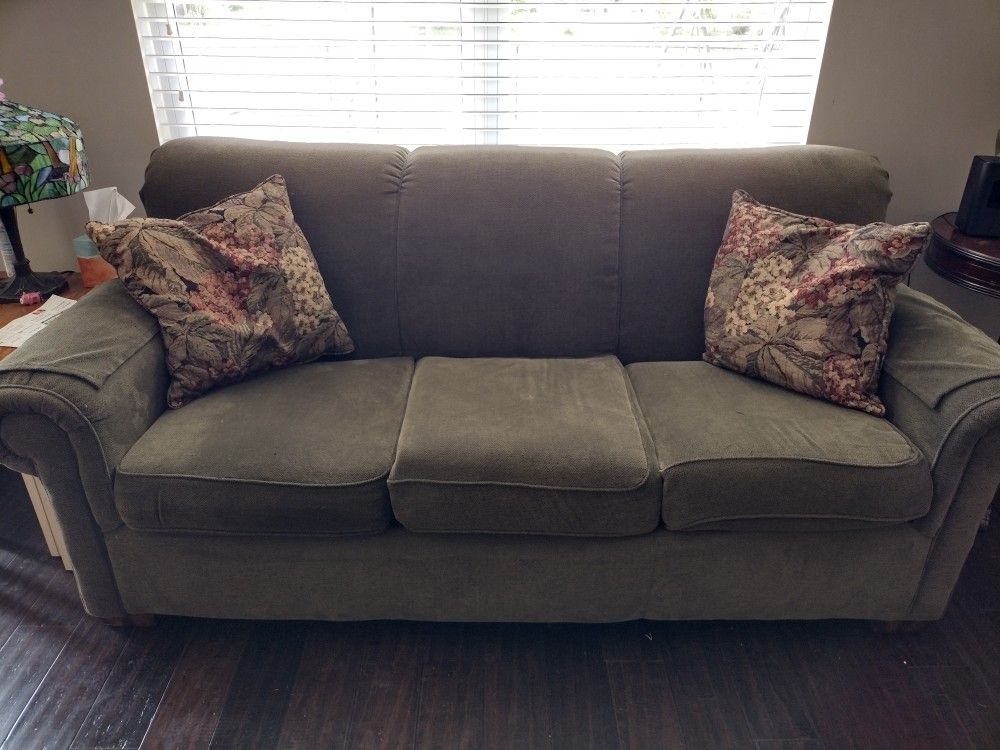 Couches for Sale in Greenwood, IN OfferUp