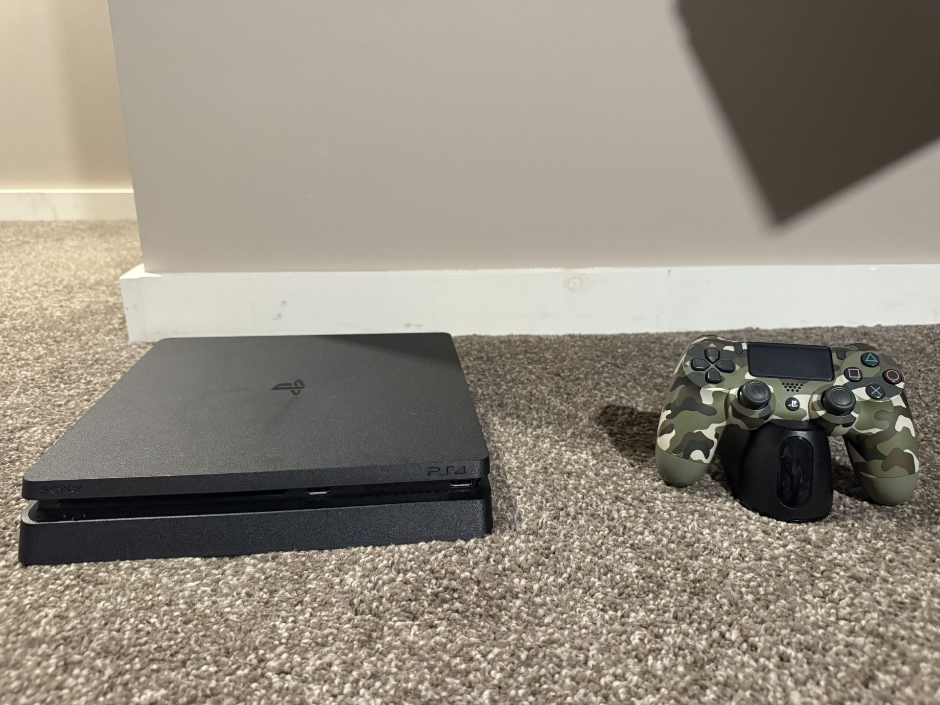 PS4 Slim