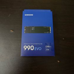 Samsung 990 EVO Plus 1TB M.2 2280 PCIe 4.0 x4 NVMe 2.0 Internal SSD- Brand new Sealed in box