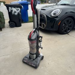 Dirt Devil Vacuum Cleaner