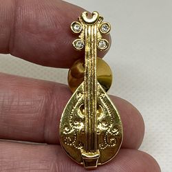 VINTAGE MANDOLIN MUSICAL INSTRUMENT PIN BACK BROOCH