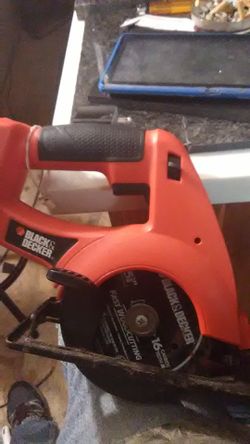 Cordless skillsaw