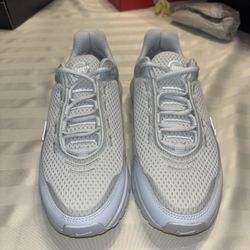 W NIKE AIR MAX PULSE