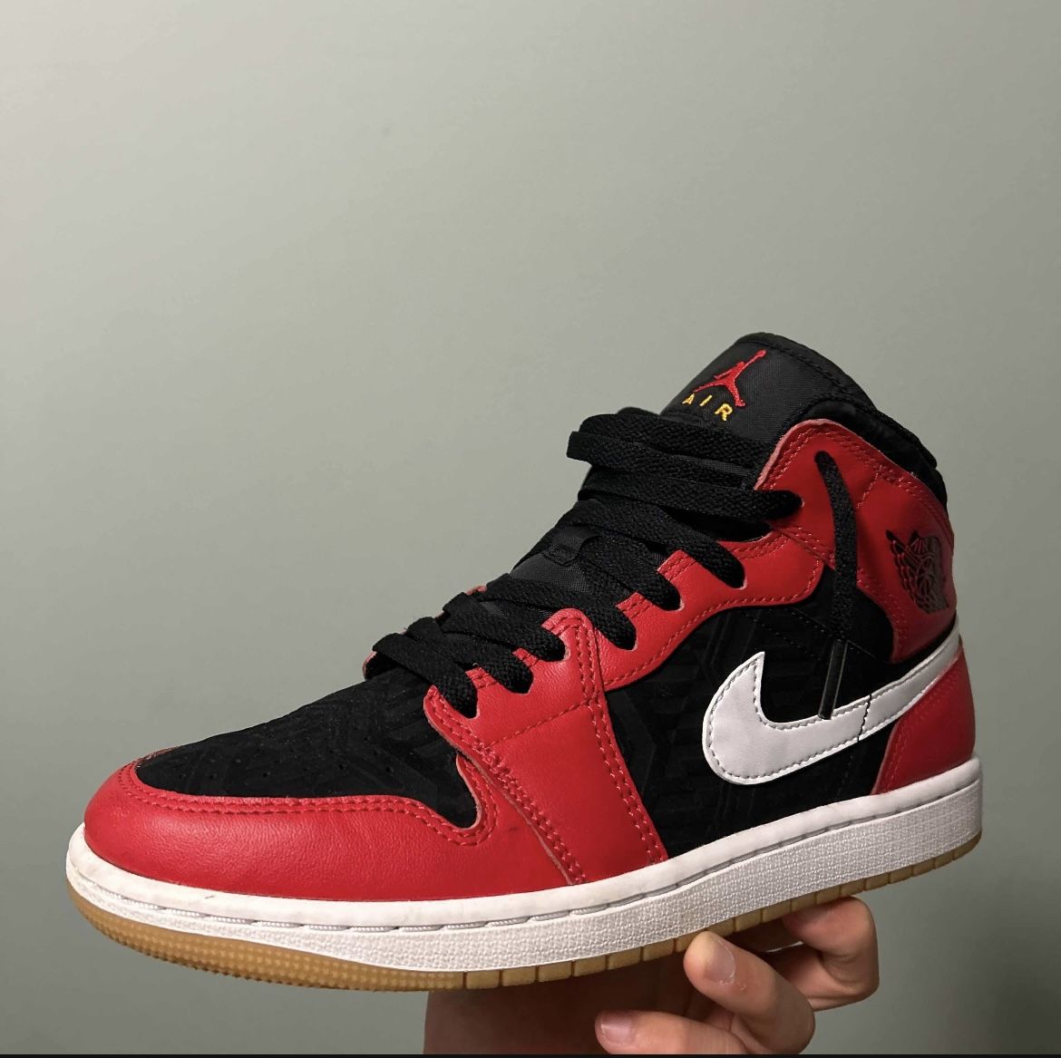 (Check desc) Jordan 1 SE “Christmas”