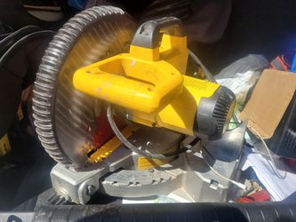 Dewalt Cutting Saw