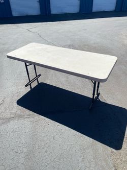 TABLES for flea market / garage sales