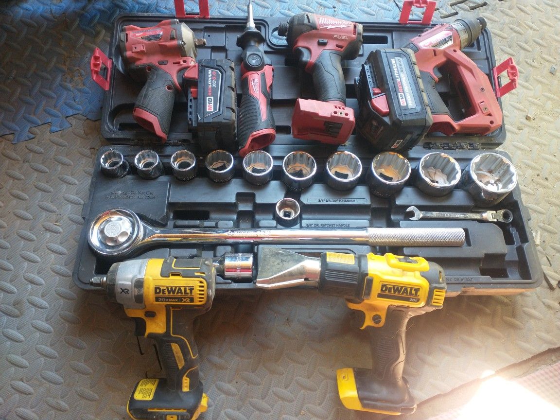 Milwaukee DeWalt