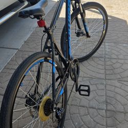 GTX2 SCHWINN 700C Moutain Bike.