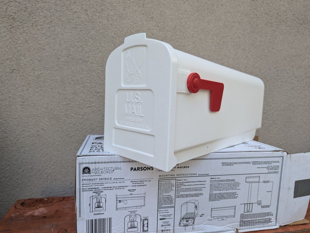 Mailbox, White