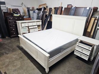 Cal King Bedroom Set