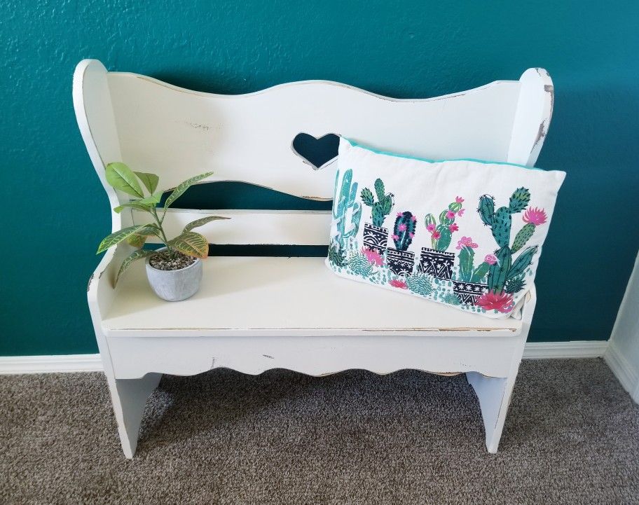 Adorable Wood Bench With Heart Cutout
