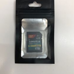 Lekutas SD Card V30 1tb Brand New