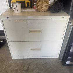 Metal File Cabinet (2 Drawers)