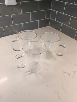 Clear glass coffee mug, double-walled