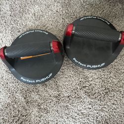Assorted Work Out Equipment 