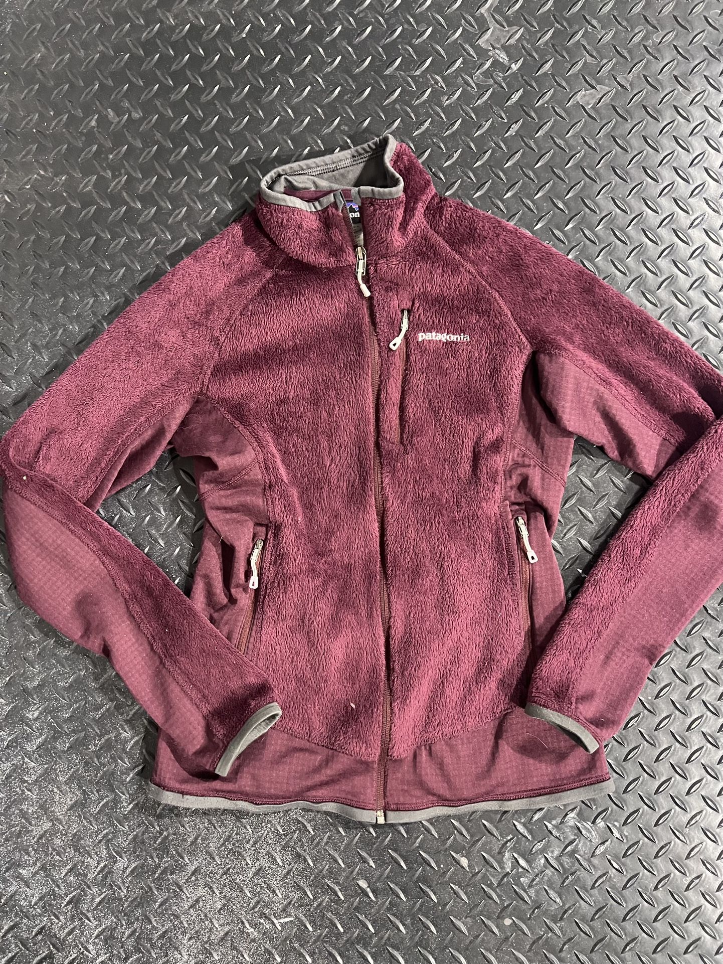 Patagonia Women’s Fleece Zip Up