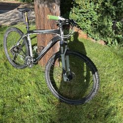 29” Specialized Rock Hopper Hardtail Mountain Bike For Sale