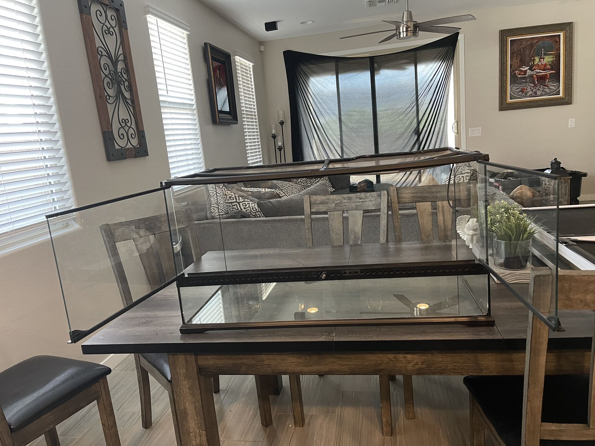 40 gallon Exo Terra reptile terrarium for Sale in Phoenix, AZ OfferUp