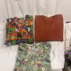 Scrubs Tops Short Sleeve. Size:  Small 