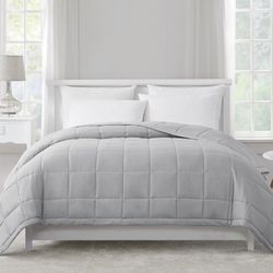 Mainstays Solid Down Alternative Bed Blanket, King,Gray