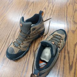 Merrell Men's Hiking Boots Shoes Size 8.5