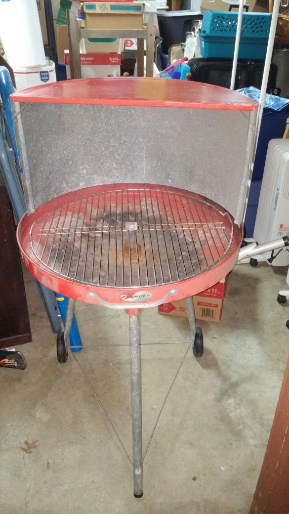 Vintage Structo grill