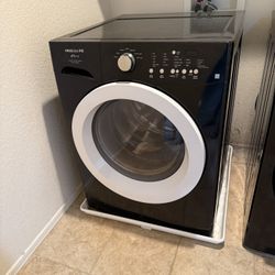 Frigidaire Washer &Dryer