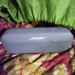 Bose Flex SoundLink Bluetooth Speaker 