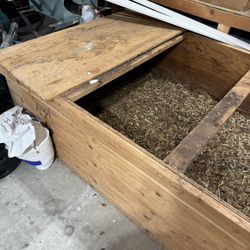 4’x8’ Plywood Pet Enclosure  *Free*