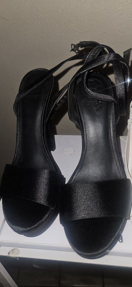 Guess Satin Black Heels 6.5 New