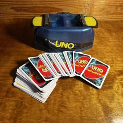 UNO Showdown Supercharged with Lots Cards & Showdown Supercharge