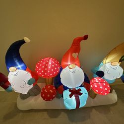 Christmas Inflatable Dwarf
